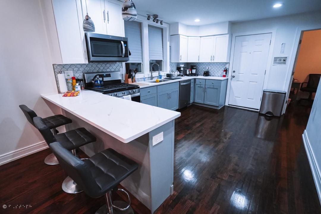 The Blue Golden Luxury Modern 3- Bedroom Apartment In Chicago Dış mekan fotoğraf